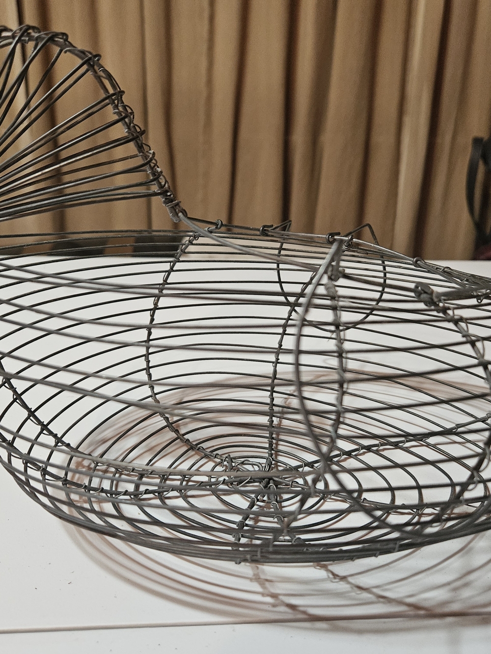 Wire Chicken Shaped Basket